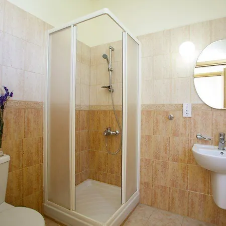 The Ultimate Guide To Renting Your 5 Star Protaras 41 וילה פאראלימני