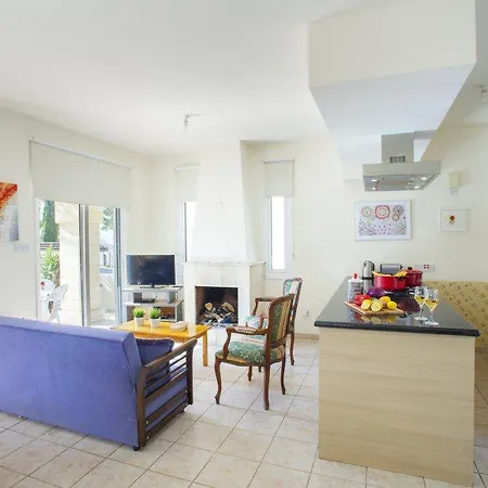Βίλα The Ultimate Guide To Renting Your 5 Star Protaras 41 *